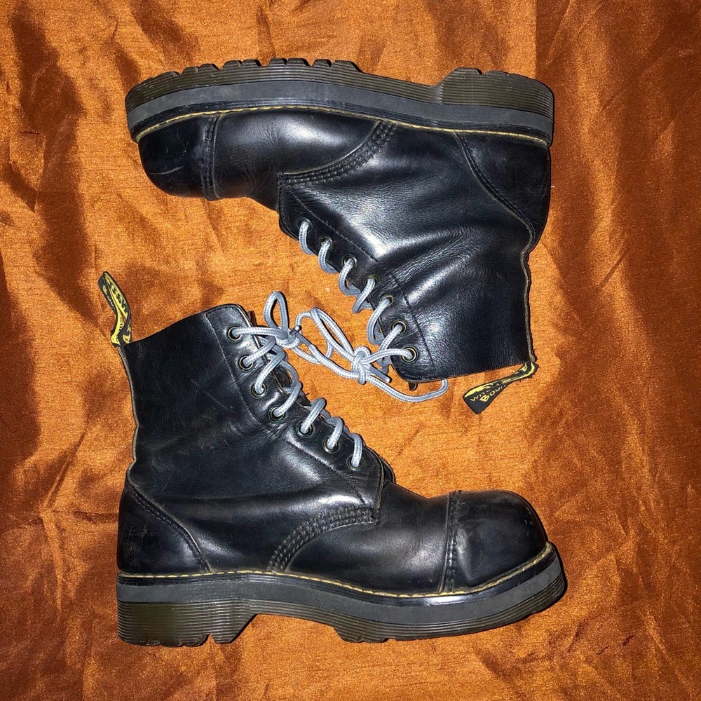 Vintage Dr. Martens (Steel toe - MADE IN ENGLAND)